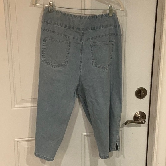 Ruby Rd. Light Blue Denim Capris - Picture 6 of 15